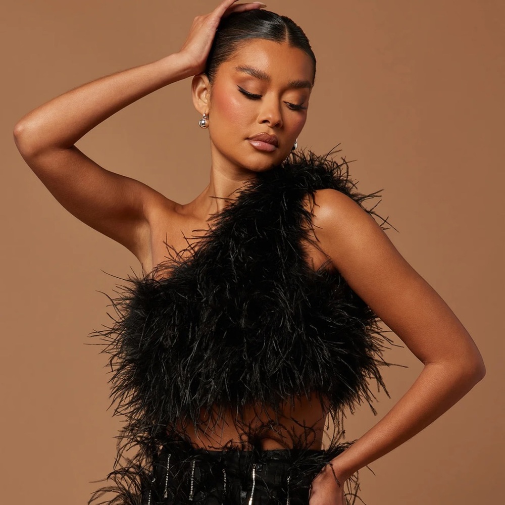 Fashion Nova Elise Feathered Top Size XL
